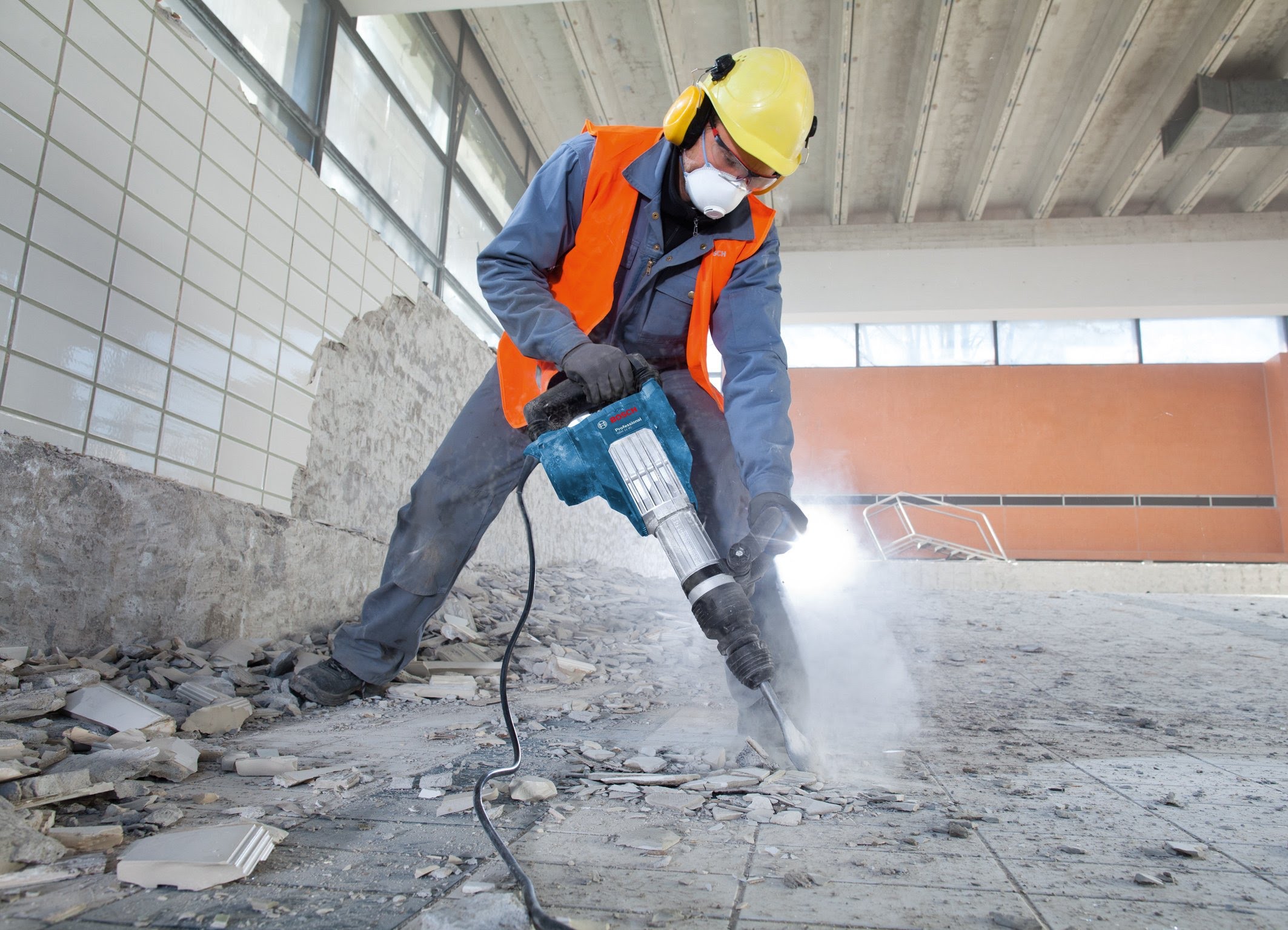 Riva Bärande Vägg & Avväxling